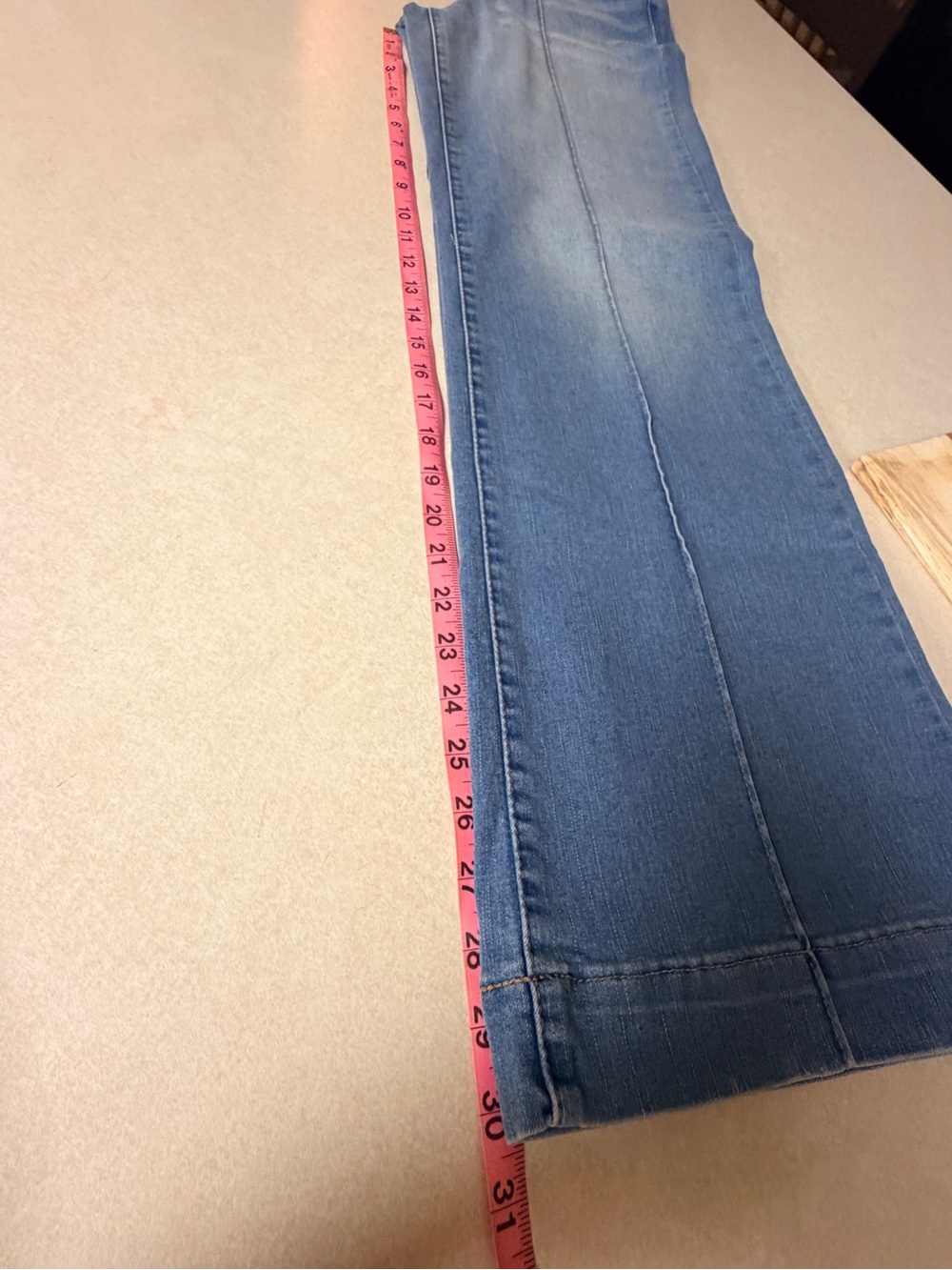 Women's Wide Leg Jeans - Picture 5 of 5